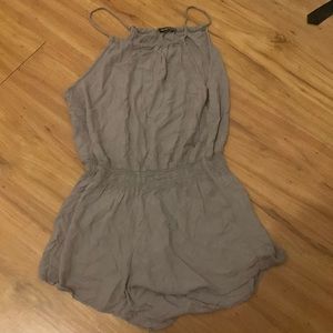 🤍Tan brandy romper🤍